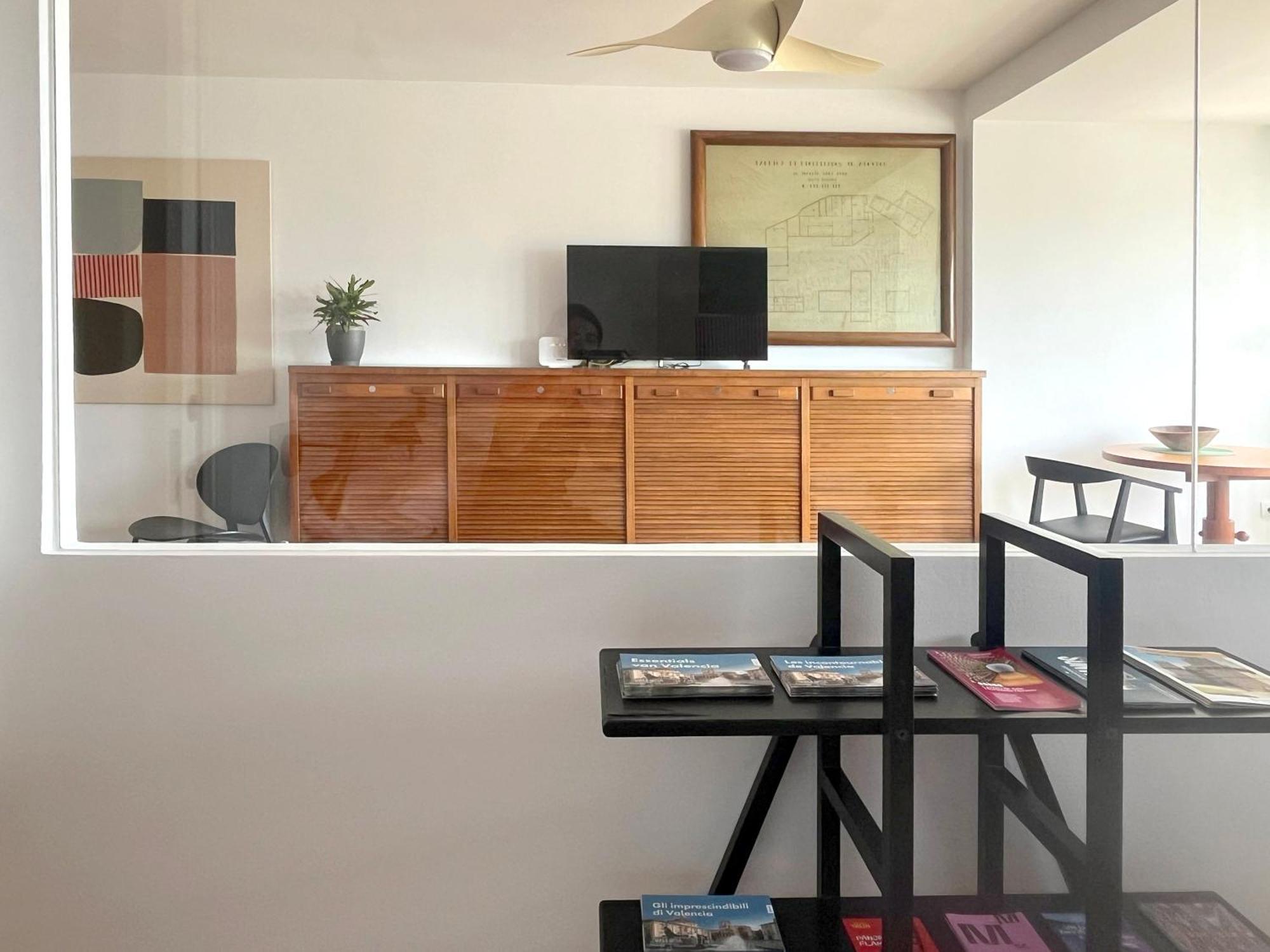 Stylish Well-Connected Beachfront Flat Valencia Eksteriør billede