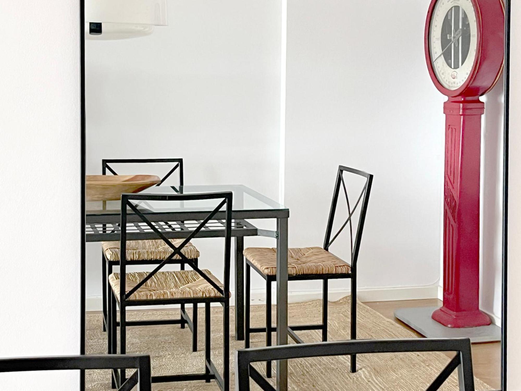 Stylish Well-Connected Beachfront Flat Valencia Eksteriør billede